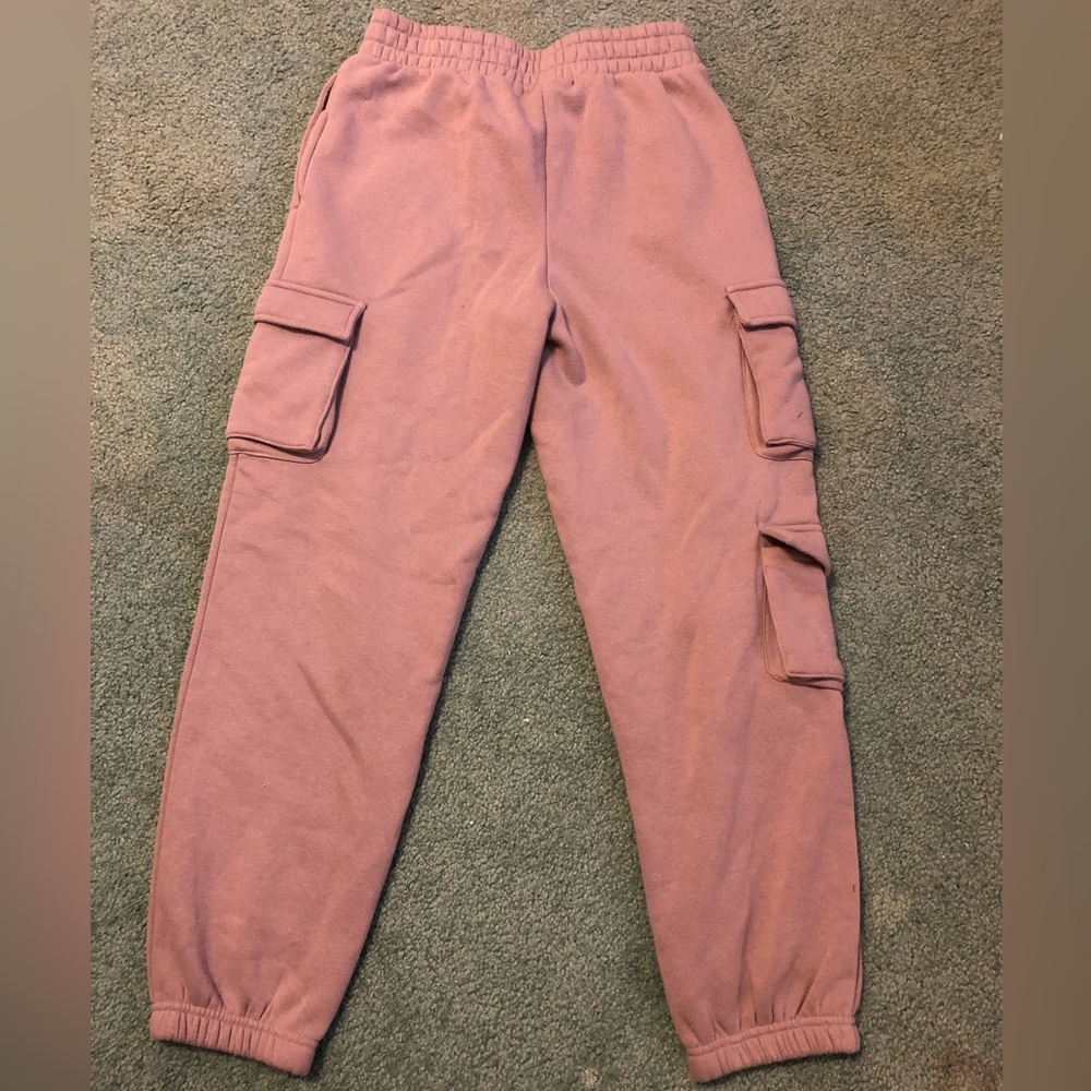 Forever 21 Women’s Dusty Pink Cargo Sweat pants